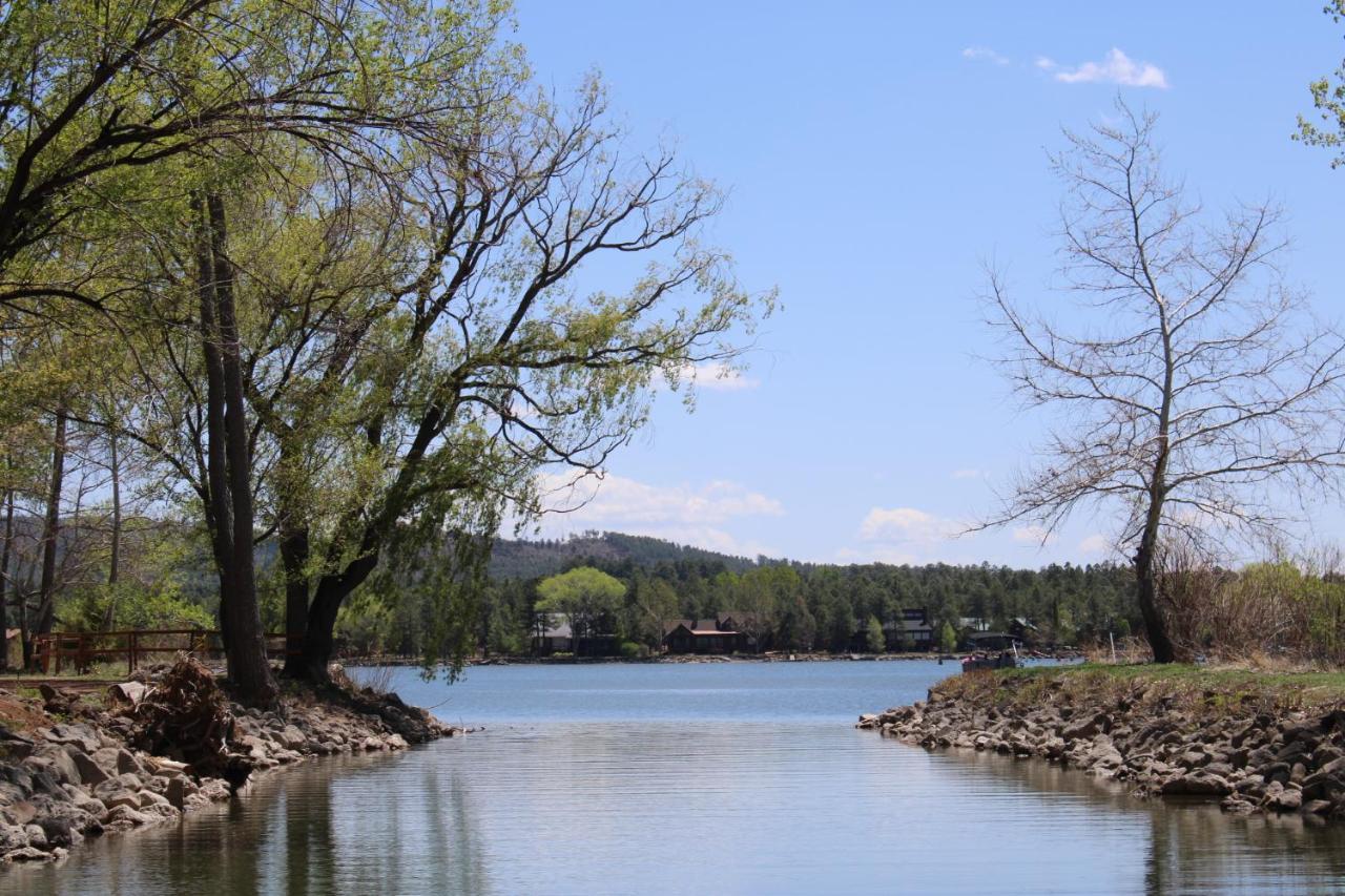 Lazy Oaks Resort Pinetop-Lakeside Exterior photo